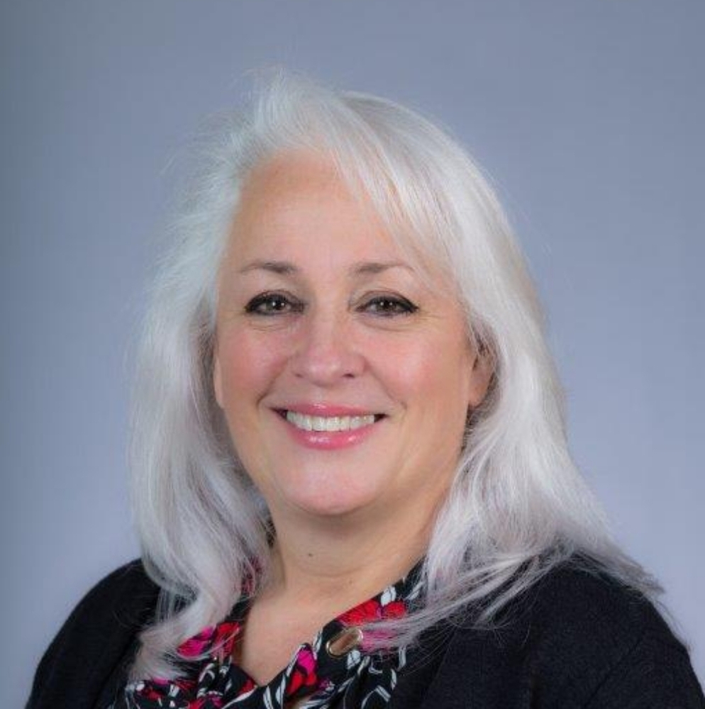 Meet your Posher, Linda